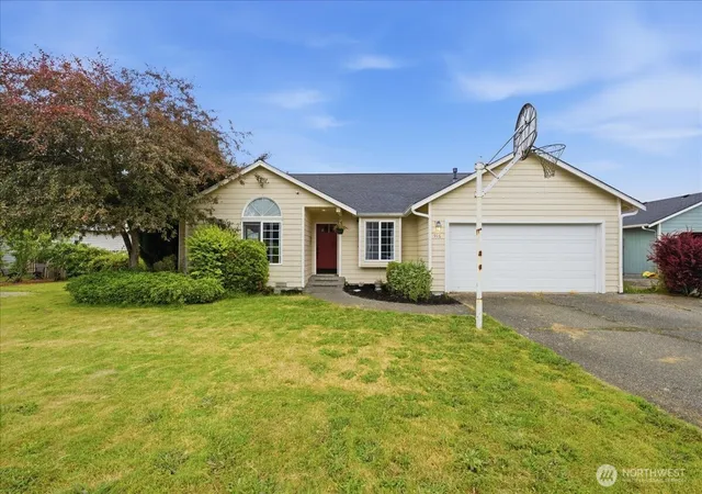 Photo 1 of Sale Pending at 916 Summer Meadows Ct, Sedro Woolley, WA 98284 | MLS# NWM2556720 | Listing updated on 2026-09-29