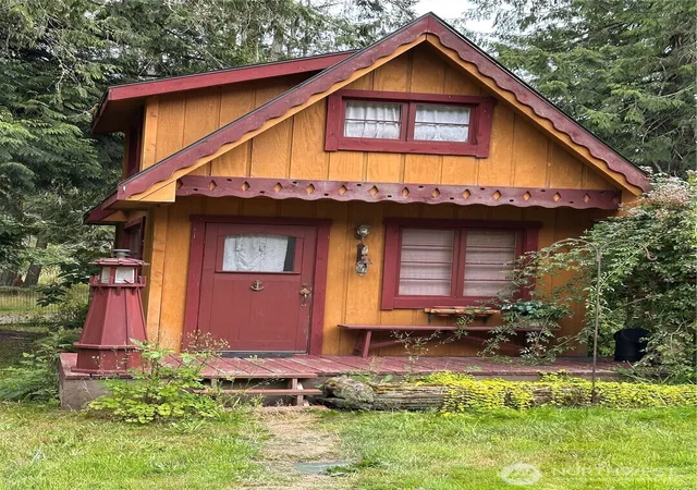 Photo 4 of Manufactured home for sale at 544 Copper Hl, Shaw Island, WA 98286 | MLS# NWM2556727 | Listing updated on 2026-09-20