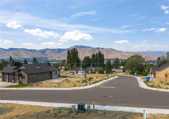Land for sale at 3267 NW Brianna Ave (lot 14) Pl, East Wenatchee, WA 98802 | MLS# NWM2556728