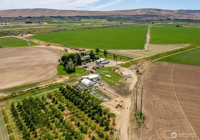 Photo 2 of Single family home for sale at 615 S Obrian Rd, Othello, WA 99344 | MLS# NWM2556743 | Listing updated on 2026-09-22