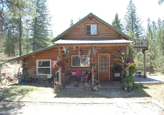 Photo 1 of Single family home for sale at 74 Stonehaven Rd, Tonasket, WA 98855 | MLS# NWM2556748 | Listing updated on 2026-09-22