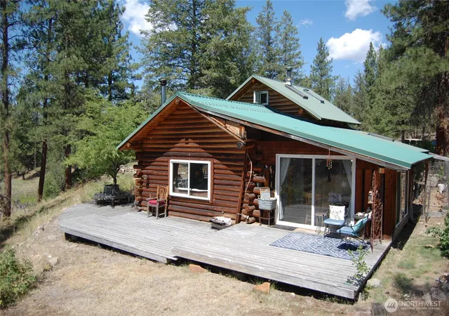 Photo 3 of Single family home for sale at 74 Stonehaven Rd, Tonasket, WA 98855 | MLS# NWM2556748 | Listing updated on 2026-09-22