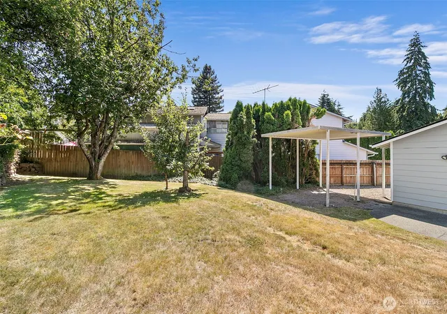 Photo 3 of Single family home for sale at 25312 45th Avenue S, Kent, WA 98032 | MLS# NWM2556750 | Listing updated on 2026-09-22