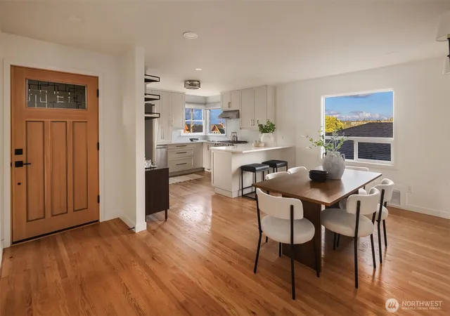 Photo 2 of Single family home for sale at 2615 W Crockett St, Seattle, WA 98199 | MLS# NWM2556779 | Listing updated on 2026-09-30