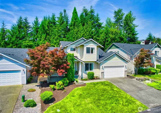 Photo 2 of Single family home for sale at 6401 60th Street W, University Place, WA 98467 | MLS# NWM2556780 | Listing updated on 2026-09-21