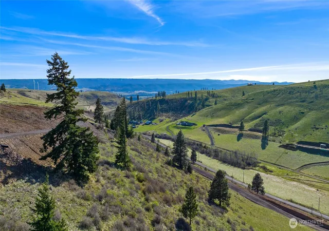 Photo 3 of Land for sale at 7 Lot Bettas Rd, Cle Elum, WA 98922 | MLS# NWM2556784 | Listing updated on 2026-09-22