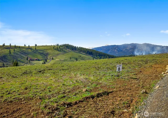 Photo 1 of Land for sale at 8 Lot Bettas Rd, Cle Elum, WA 98922 | MLS# NWM2556785 | Listing updated on 2026-09-22