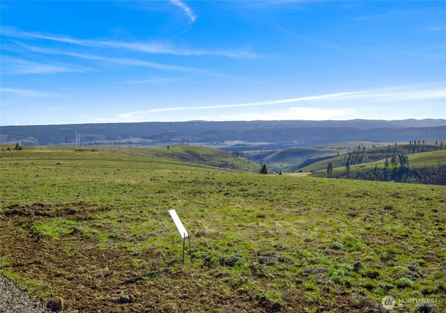 Photo 3 of Land for sale at 8 Lot Bettas Rd, Cle Elum, WA 98922 | MLS# NWM2556785 | Listing updated on 2026-09-22
