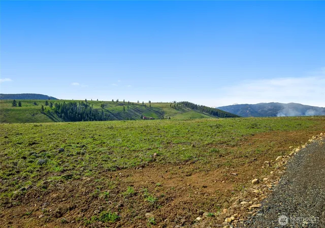 Photo 3 of Land for sale at 9 Lot Bettas Rd, Cle Elum, WA 98922 | MLS# NWM2556787 | Listing updated on 2026-09-22