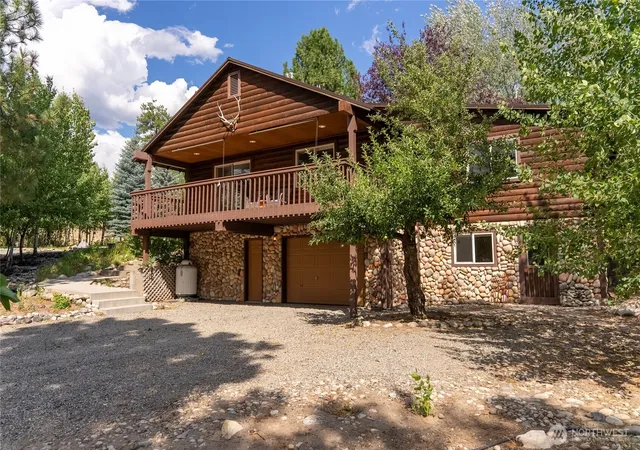 Photo 2 of Sale Pending at 14 Apple Way N, Winthrop, WA 98862 | MLS# NWM2556802 | Listing updated on 2026-10-16