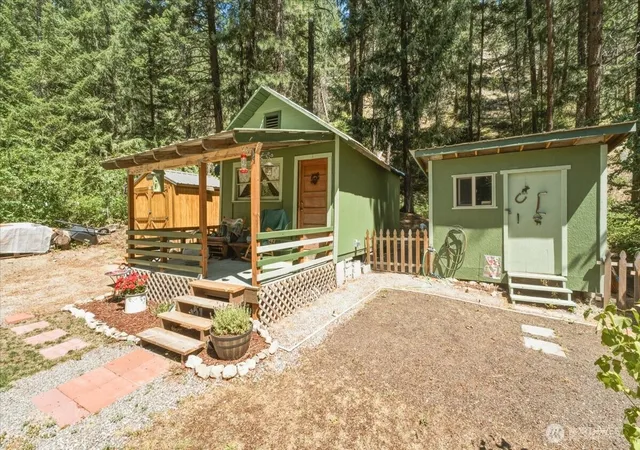 Photo 2 of Land for sale at 17964 Entiat River Rd, Entiat, WA 98822 | MLS# NWM2556812 | Listing updated on 2026-09-22