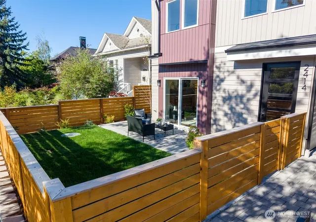 Photo 3 of Sale Pending at 2414 Queen Anne Ave N, Seattle, WA 98109 | MLS# NWM2556900 | Listing updated on 2026-09-28