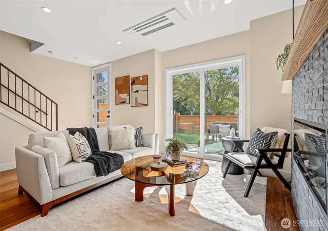 Photo 4 of Sale Pending at 2414 Queen Anne Ave N, Seattle, WA 98109 | MLS# NWM2556900 | Listing updated on 2026-09-28