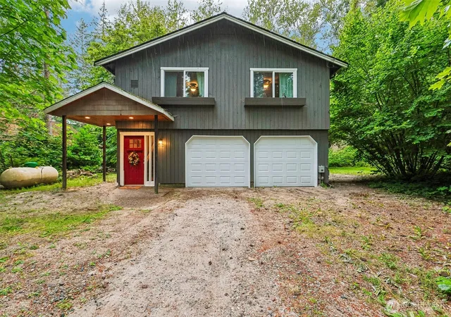 Photo 3 of Single family home for sale at 41391 N Shore Ln, Concrete, WA 98237 | MLS# NWM2556934 | Listing updated on 2026-09-23