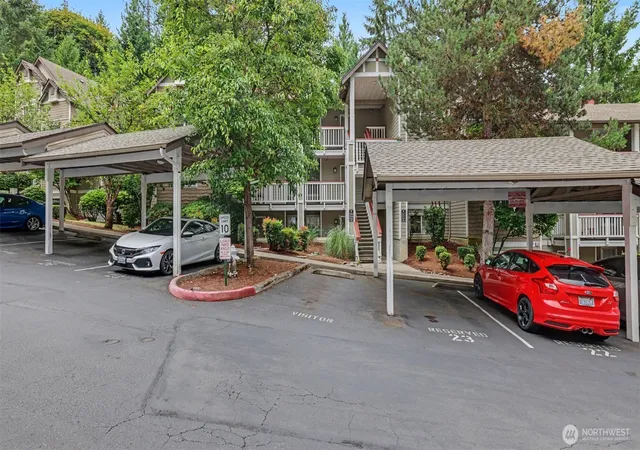 Photo 1 of Sale Pending at 18505 Se Newport Way #B106, Issaquah, WA 98027 | MLS# NWM2556950 | Listing updated on 2026-09-25