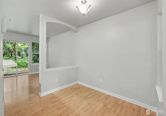 Photo 4 of Sale Pending at 18505 SE Newport Way #B106, Issaquah, WA 98027 | MLS# NWM2556950 | Listing updated on 2026-09-25