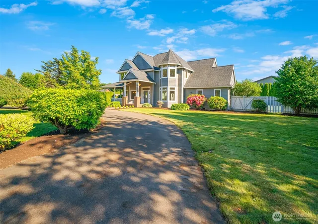 Photo 3 of Single family home for sale at 5452 Northwest Dr, Bellingham, WA 98226 | MLS# NWM2556957 | Listing updated on 2026-09-30