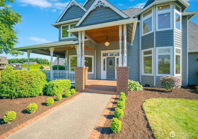 Photo 4 of Single family home for sale at 5452 Northwest Dr, Bellingham, WA 98226 | MLS# NWM2556957 | Listing updated on 2026-09-30
