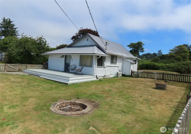 Photo 2 of Single family home for sale at 1664 Schmid Rd, Grayland, WA 98547 | MLS# NWM2556960 | Listing updated on 2026-09-26