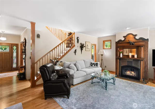 Photo 3 of Single family home for sale at 1850 Maple St, Port Townsend, WA 98368 | MLS# NWM2556974 | Listing updated on 2026-09-25