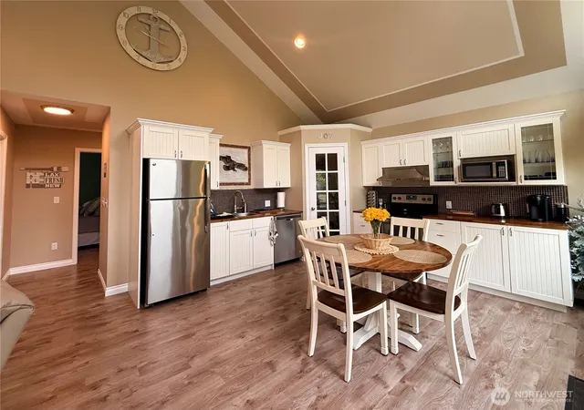 Photo 2 of Single family home for sale at 206 Wishkah St, Ocean Shores, WA 98569 | MLS# NWM2557022 | Listing updated on 2026-09-22