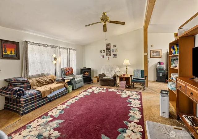 Photo 3 of Sale Pending at 522 Madison Ave, South Cle Elum, WA 98943 | MLS# NWM2557029 | Listing updated on 2026-09-25