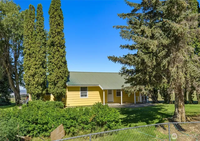 Photo 1 of Sale Pending at 341 Schnebly Rd, Ellensburg, WA 98926 | MLS# NWM2557046 | Listing updated on 2026-09-25