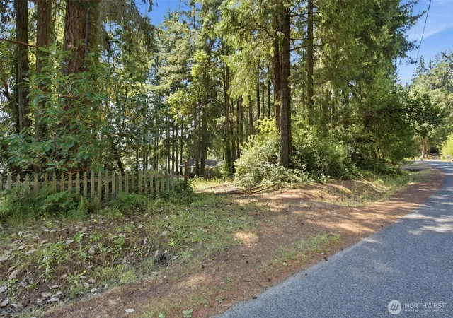 Photo 2 of Land for sale at 1905 194th Avenue Sw, Lakebay, WA 98349 | MLS# NWM2557062 | Listing updated on 2026-09-22