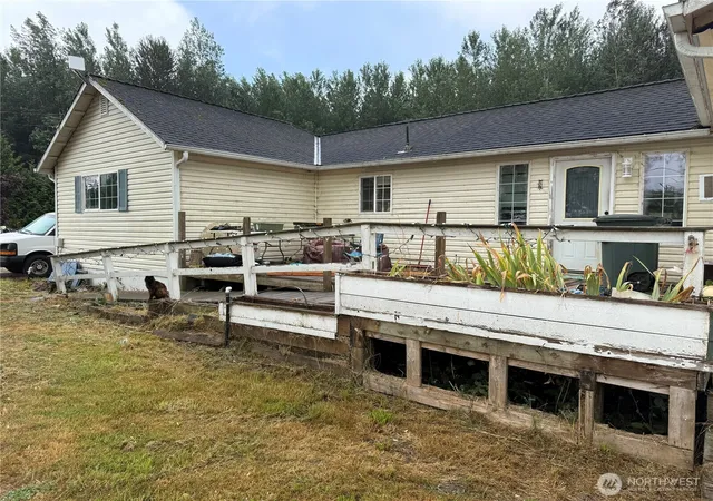 Photo 2 of Single family home for sale at 664 State Route 409, Cathlamet, WA 98612 | MLS# NWM2557088 | Listing updated on 2026-09-23