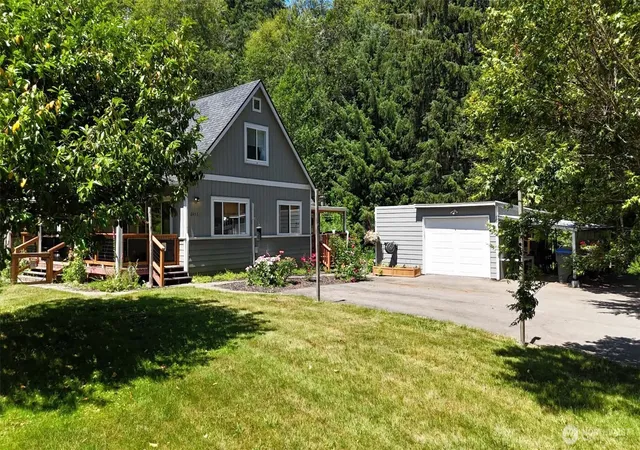 Photo 3 of Single family home for sale at 2453 State Route 7, Mineral, WA 98355 | MLS# NWM2557093 | Listing updated on 2026-09-22