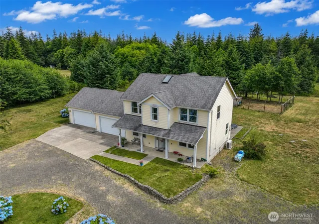 Photo 2 of Single family home for sale at 36 Daring Ln, Aberdeen, WA 98520 | MLS# NWM2557123 | Listing updated on 2026-09-22