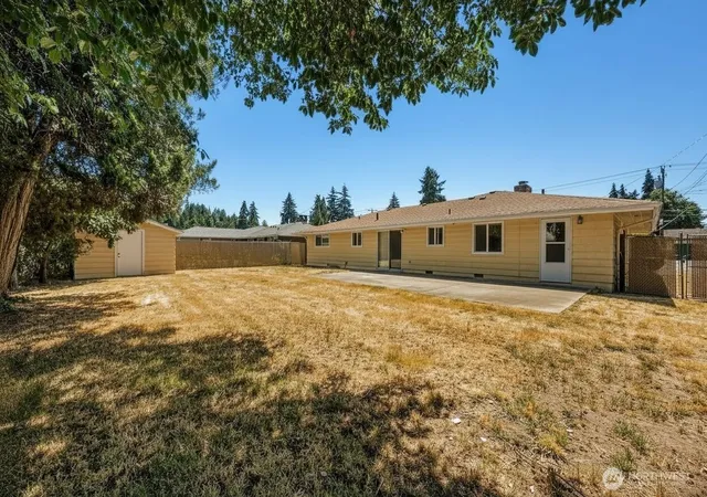 Photo 3 of Single family home for sale at 1225 21st Street SE, Auburn, WA 98002 | MLS# NWM2557163 | Listing updated on 2026-09-30