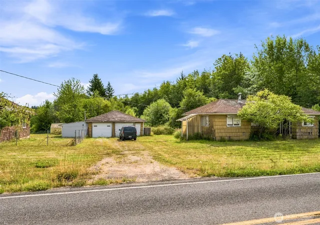 Photo 3 of Single family home for sale at 5544 Old Hwy 410 SW #5542, Olympia, WA 98512 | MLS# NWM2557168 | Listing updated on 2026-09-22