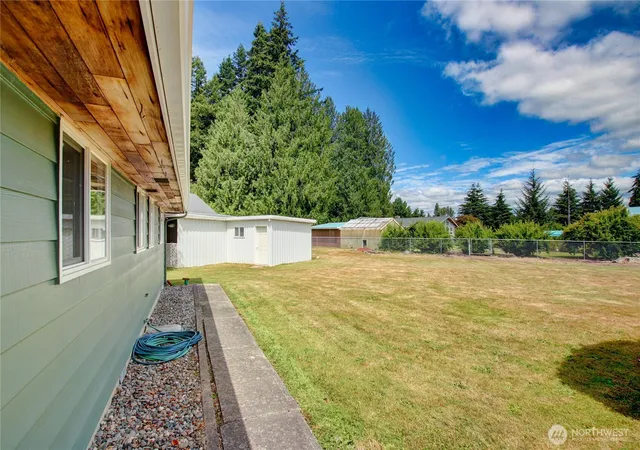 Photo 3 of Sale Pending at 1907 Sparrs Ln, Burlington, WA 98233 | MLS# NWM2557186 | Listing updated on 2026-09-25