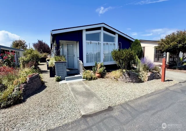 Photo 1 of Manufactured home for sale at 325 N 5th Avenue #3, Sequim, WA 98382 | MLS# NWM2557254 | Listing updated on 2026-09-22