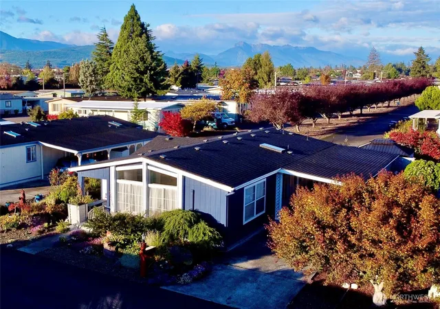 Photo 3 of Manufactured home for sale at 325 N 5th Avenue #3, Sequim, WA 98382 | MLS# NWM2557254 | Listing updated on 2026-09-22