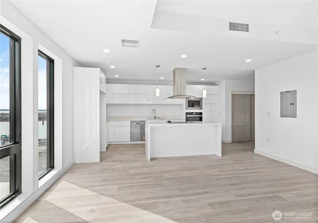 Photo 4 of Condo for sale at 1019 Granary Ave #412, Bellingham, WA 98225 | MLS# NWM2557259 | Listing updated on 2026-09-28