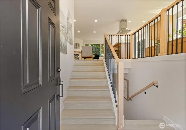Photo 4 of Single family home for sale at 5134 S Wallace St, Seattle, WA 98178 | MLS# NWM2557313 | Listing updated on 2026-10-01