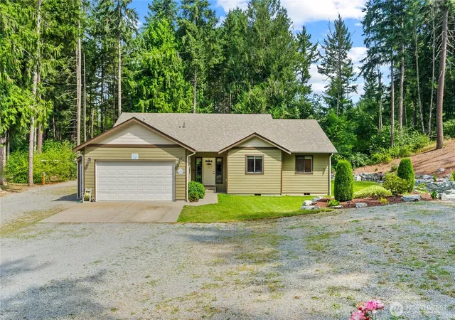 Photo 3 of Sale Pending at 7805 300th Street Ct S, Roy, WA 98580 | MLS# NWM2557323 | Listing updated on 2026-09-25