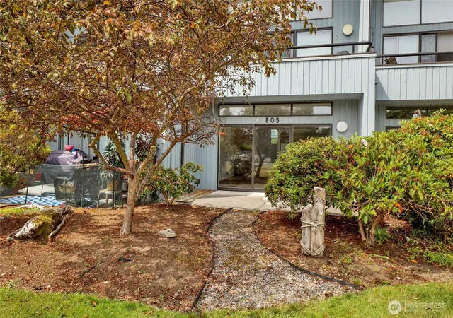 Photo 3 of Condo for sale at 7806 Birch Bay Dr #805, Blaine, WA 98230 | MLS# NWM2557331 | Listing updated on 2026-09-23