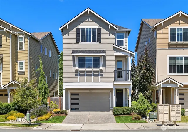 Photo 1 of Condo for sale at 1315 139 Place Sw, Lynnwood, WA 98087 | MLS# NWM2557420 | Listing updated on 2026-09-25