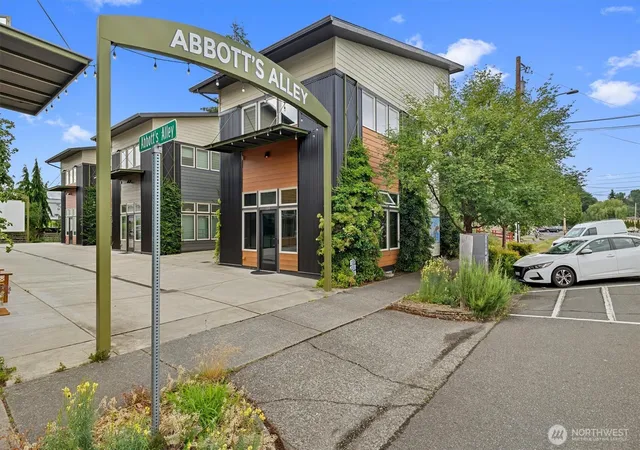 Photo 1 of Single family home for sale at 128 Abbott's Aly, Sedro Woolley, WA 98284 | MLS# NWM2557436 | Listing updated on 2026-09-23
