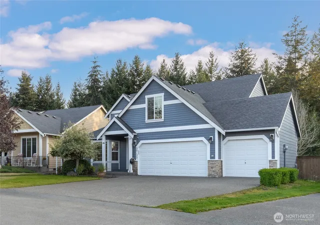 Photo 2 of Single family home for sale at 20122 194th Avenue E, Orting, WA 98360 | MLS# NWM2557459 | Listing updated on 2026-09-23