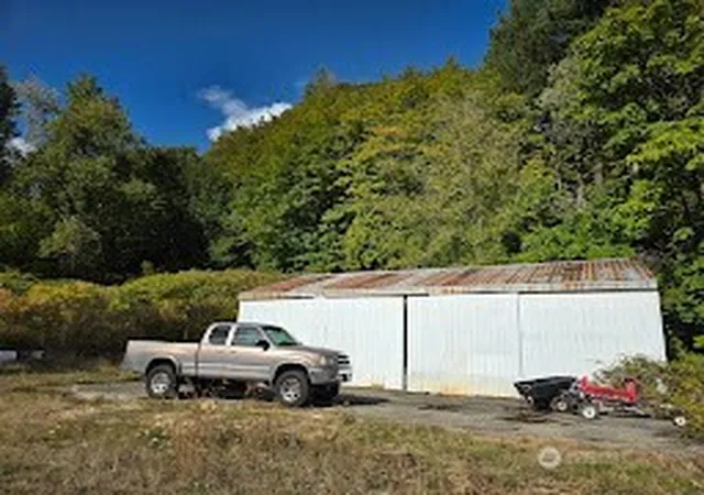 Photo 1 of Land for sale at 7002 Ocean Beach Hwy, Longview, WA 98632 | MLS# NWM2557468 | Listing updated on 2026-09-23
