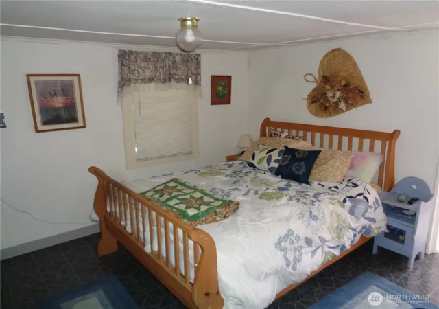 Photo 3 of Single family home for sale at 26 Viewcrest Dr, Copalis Beach, WA 98535 | MLS# NWM2557486 | Listing updated on 2026-09-23
