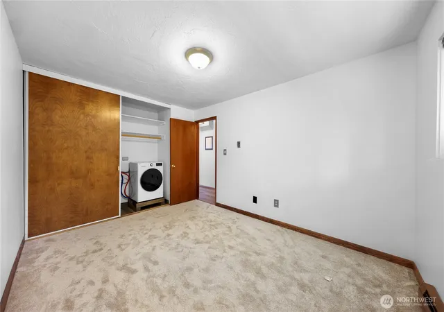 Photo 4 of Condo for sale at 415 N State St #406, Bellingham, WA 98225 | MLS# NWM2557487 | Listing updated on 2026-09-24