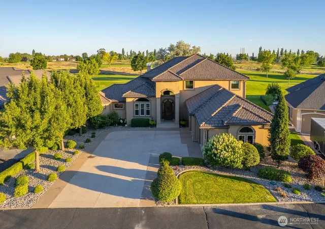 Photo 3 of Single family home for sale at 6589 Eagle Dr NE, Moses Lake, WA 98837 | MLS# NWM2557498 | Listing updated on 2026-09-24
