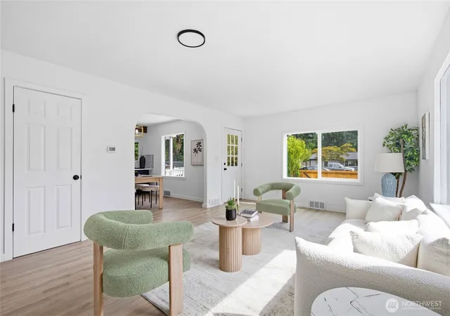 Photo 4 of Single family home for sale at 8407 Winona St SW, Lakewood, WA 98498 | MLS# NWM2557504 | Listing updated on 2026-09-29