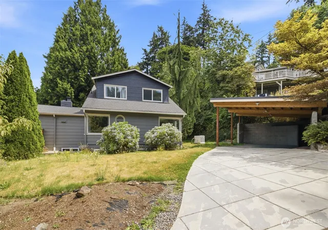 Photo 2 of Sale Pending at 11331 E Riverside Dr, Bothell, WA 98011 | MLS# NWM2557512 | Listing updated on 2026-09-26