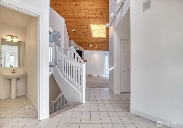 Photo 3 of Single family home for sale at 1648 Harbor Seal Dr, Point Roberts, WA 98281 | MLS# NWM2557540 | Listing updated on 2026-09-23